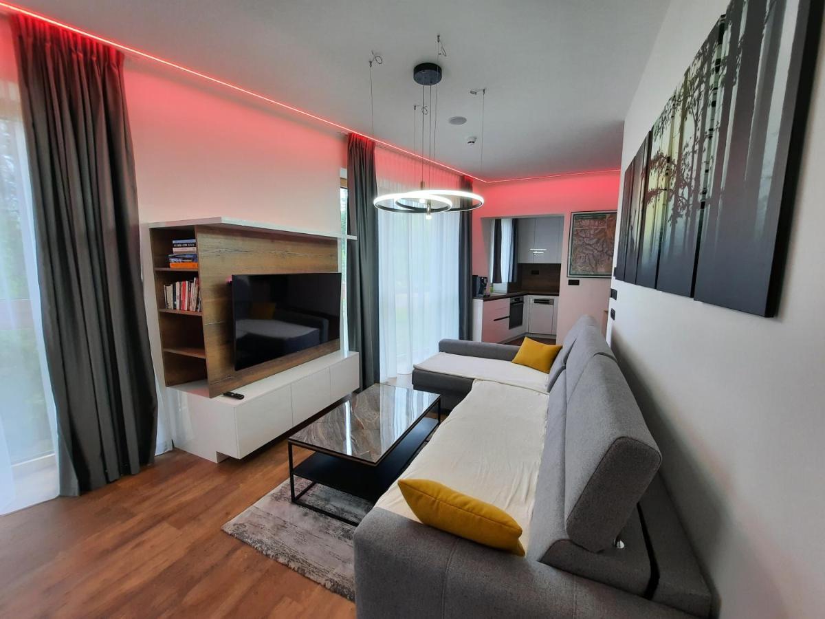 Hotel Ovruc - Rodinny Apartman 111 Štrbské Pleso Buitenkant foto